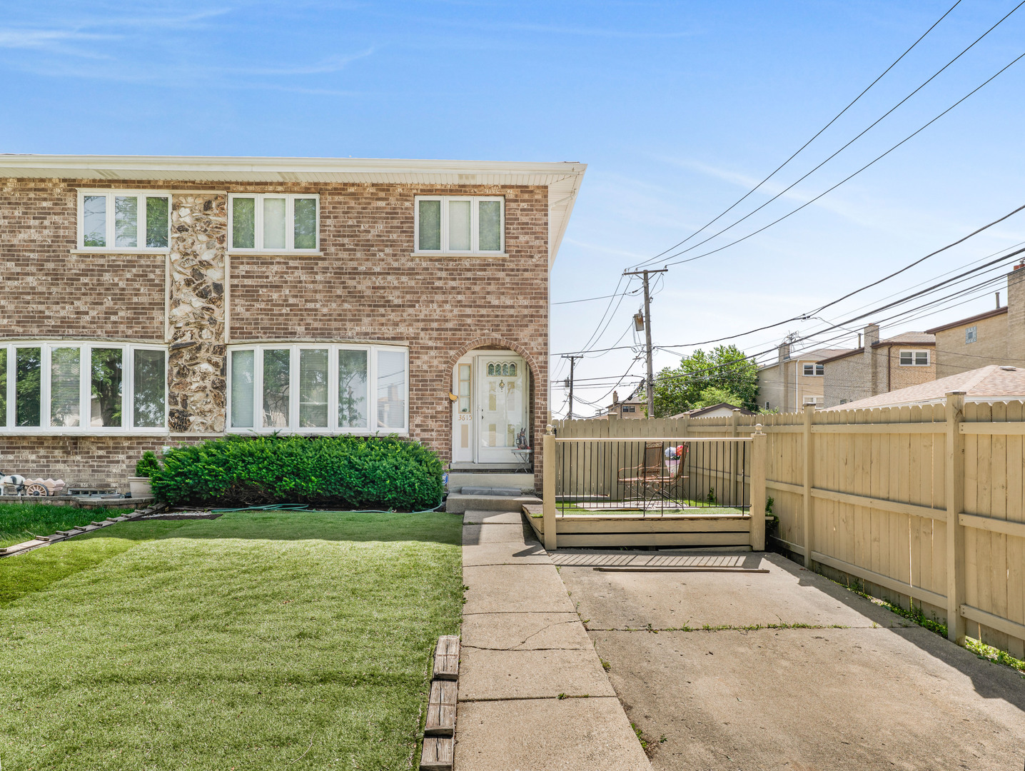 Homes for sale in Chicago, IL | 3615 N Pacific Ave, Chicago, IL 60634 | MLS# 12702555