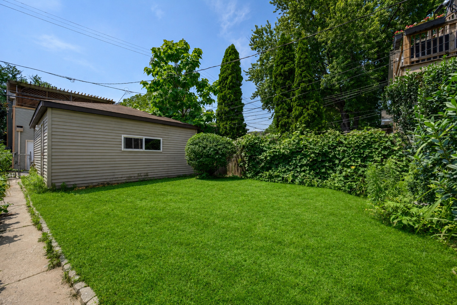 Homes for sale in Chicago, IL | 1907 W Berwyn Ave, Chicago, IL 60640 | MLS# 12702579