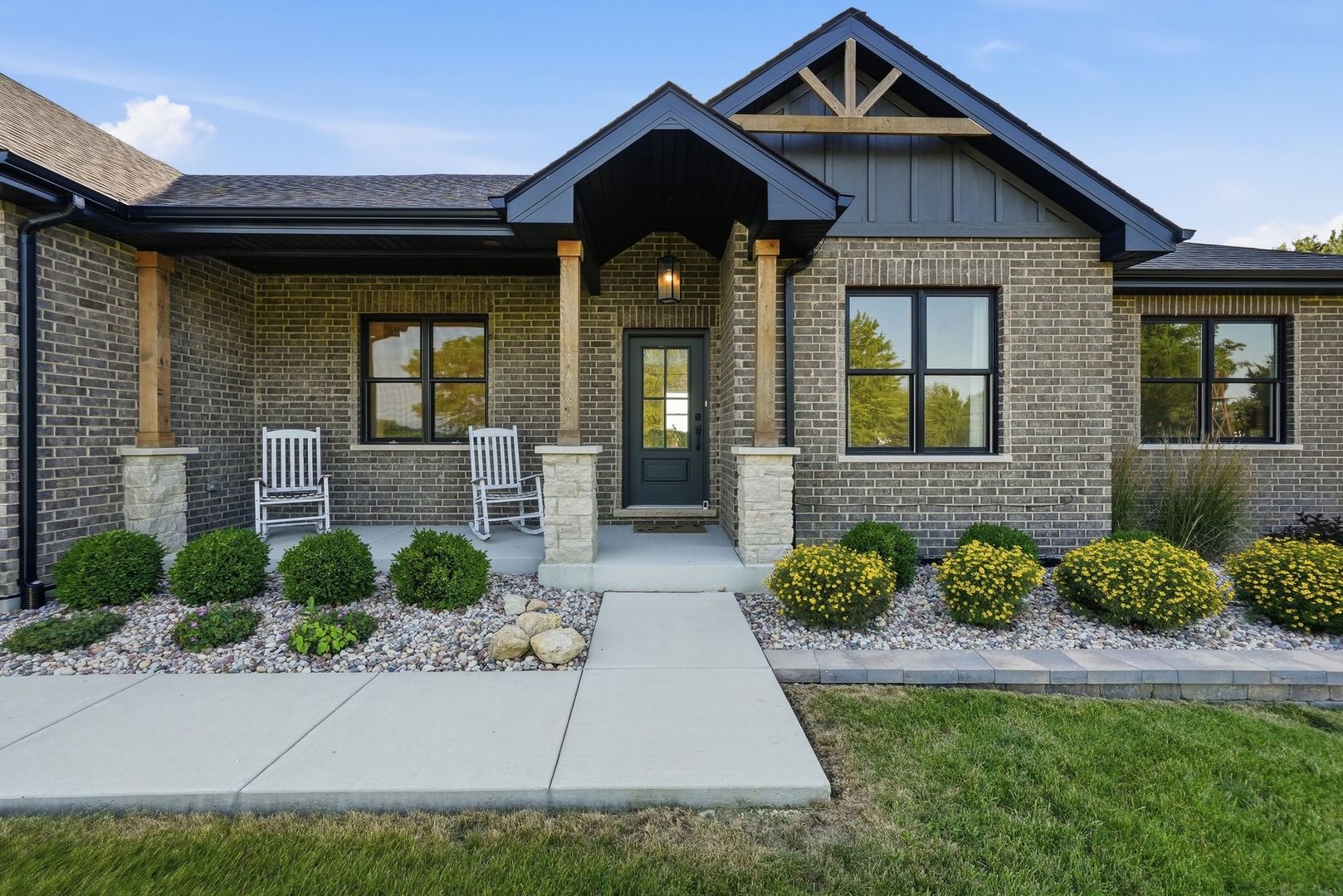 2nd image of 27254 S Steven Ray Dr, Monee, IL 60449 | MLS# 12702600