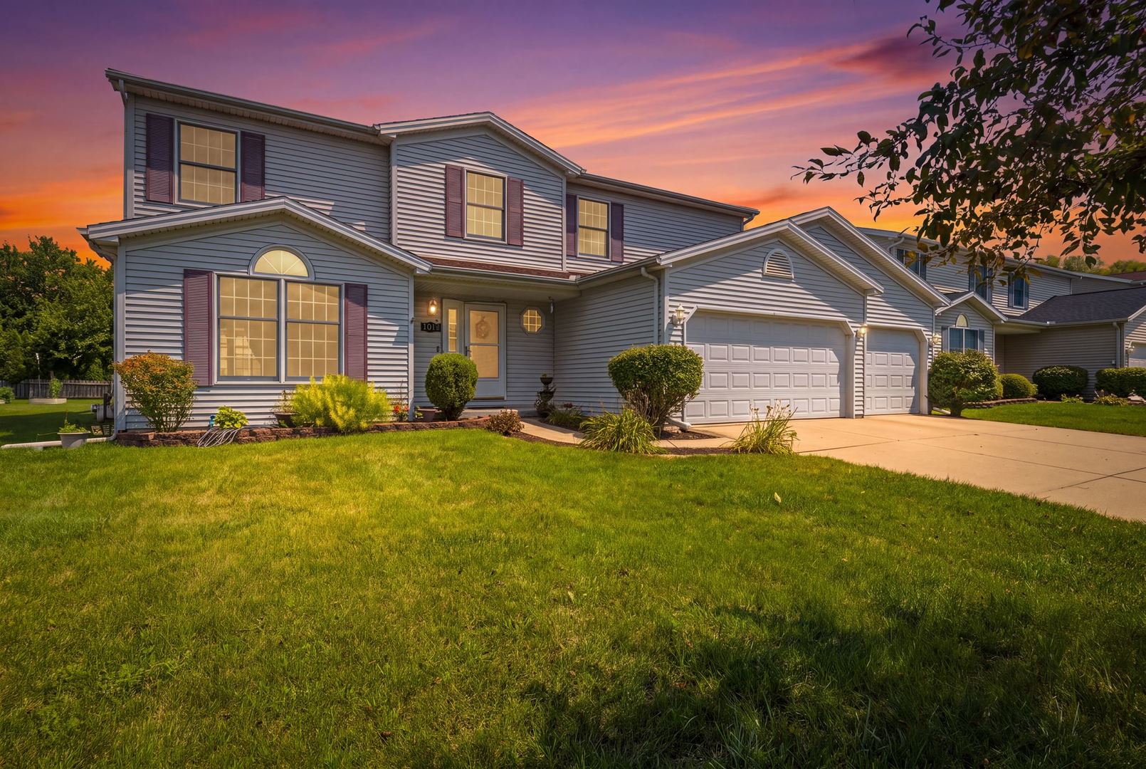 1st image of 1310 Cashel Dr, Bloomington, IL 61704 | MLS# 12702604