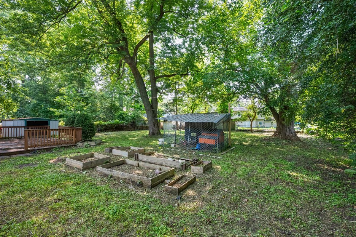 Homes for sale in Crystal Lake, IL | 1325 Louise St, Crystal Lake, IL 60014 | MLS# 12702740