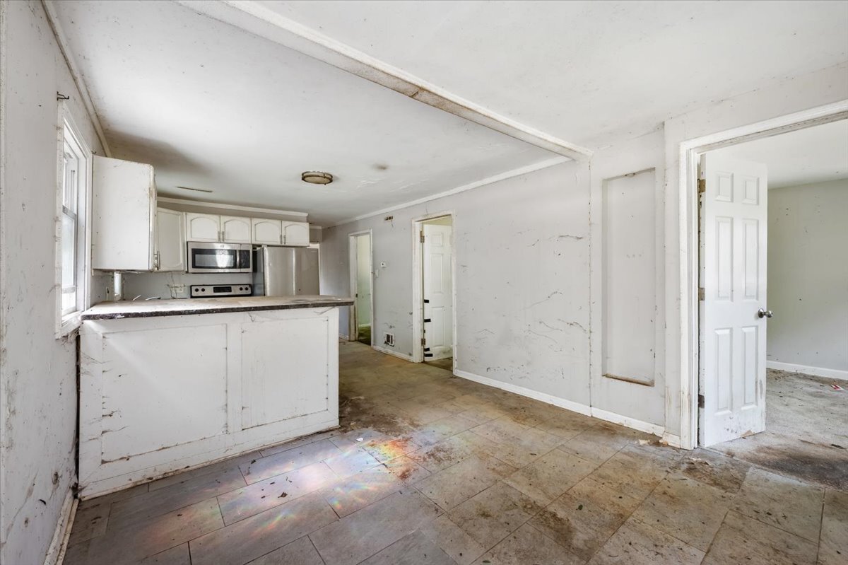 Homes for sale in Crystal Lake, IL | 1325 Louise St, Crystal Lake, IL 60014 | MLS# 12702740