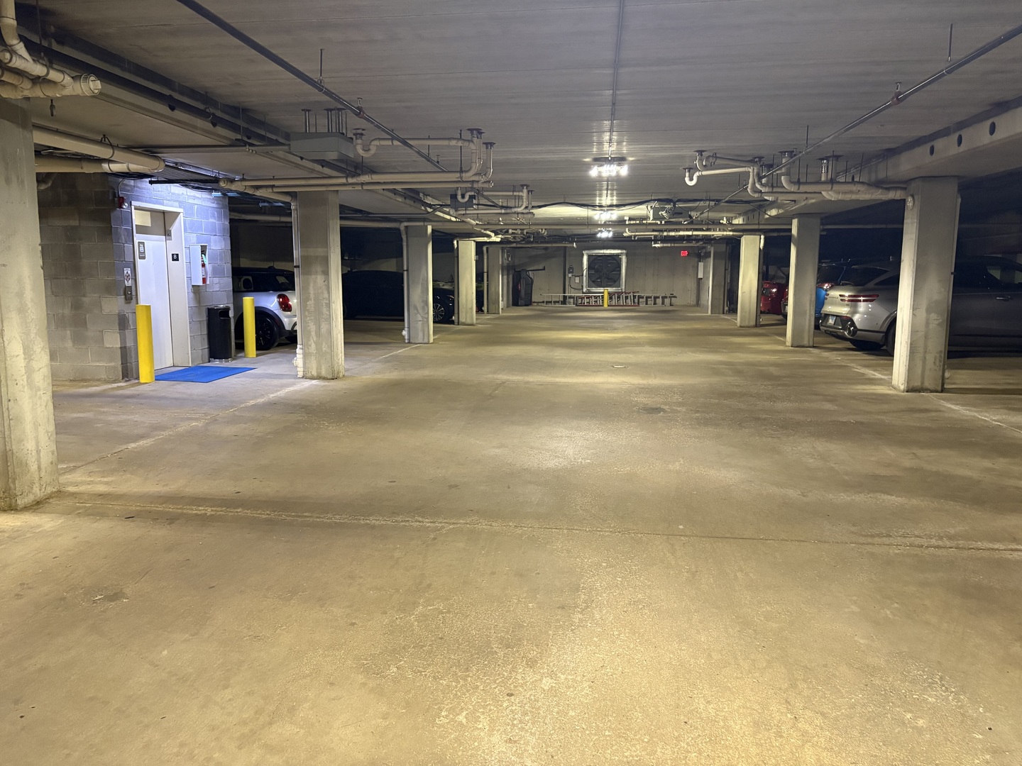 image of 1291 W Lake St, Addison, IL 60101