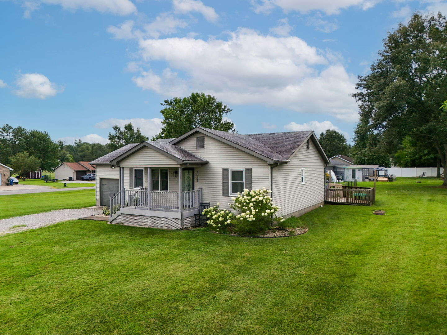 2nd image of 7567 Norris Dr, Marion, IL 62959 | MLS# 12702765