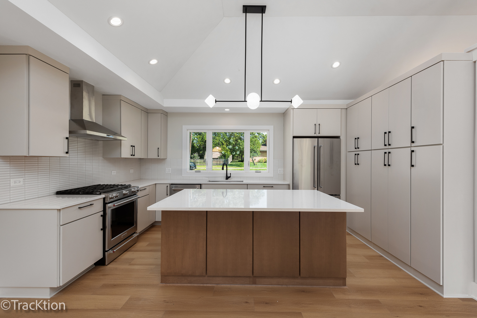 4th image of 137 W Chicago Ave, Downers Grove, IL 60515 | MLS# 12702770