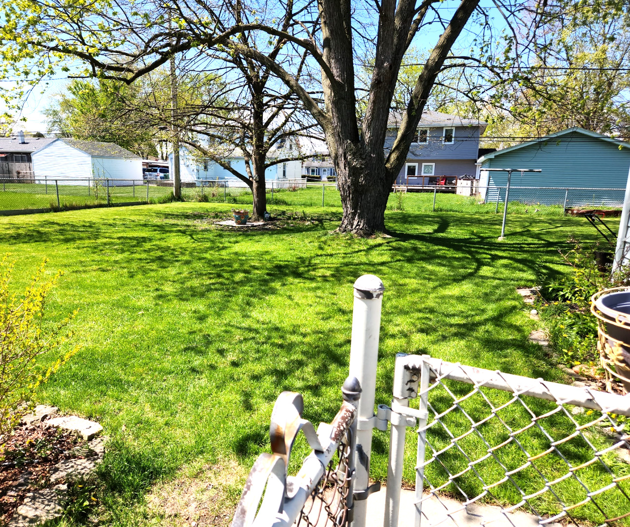 12th image of 8006 Long Ave, Burbank, IL 60459 | MLS# 12702814