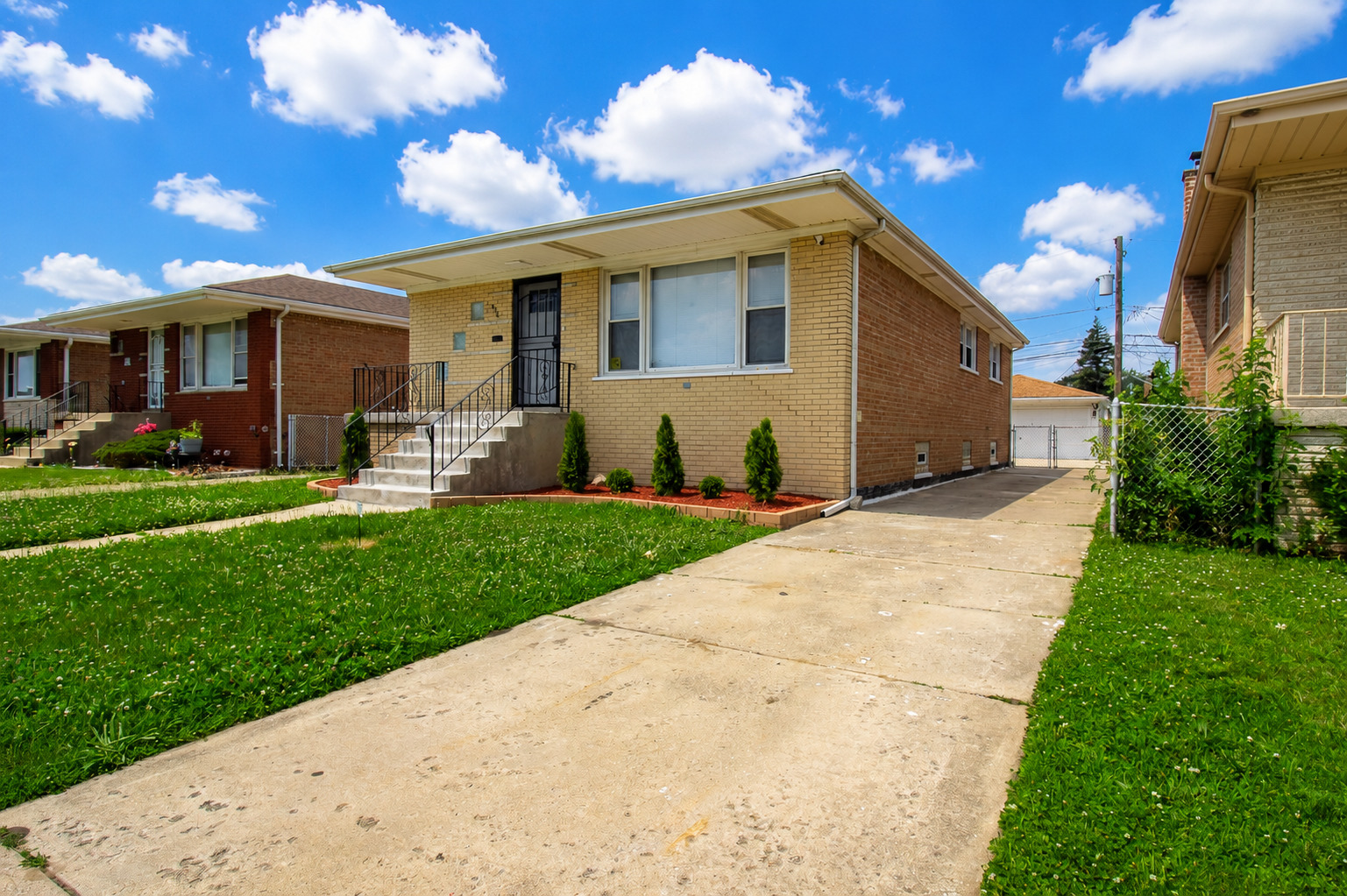 3rd image of 408 Bensley Ave, Calumet City, IL 60409 | MLS# 12702819
