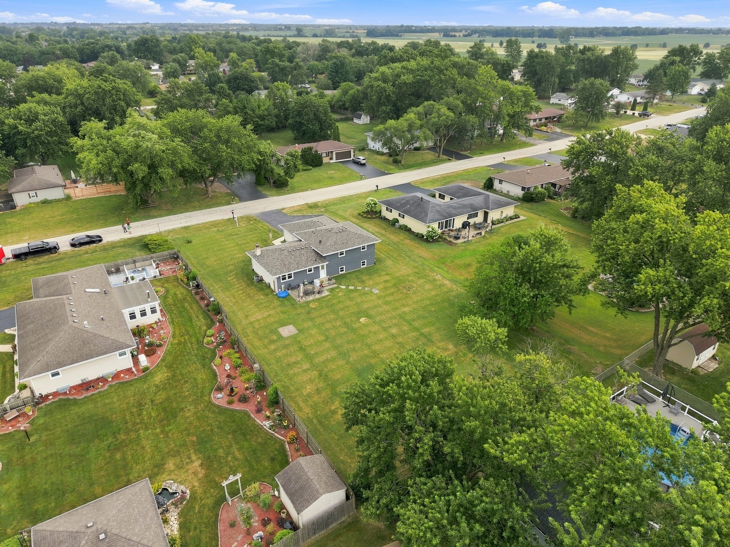 2nd image of 2807 Westmoreland St, New Lenox, IL 60451 | MLS# 12703007
