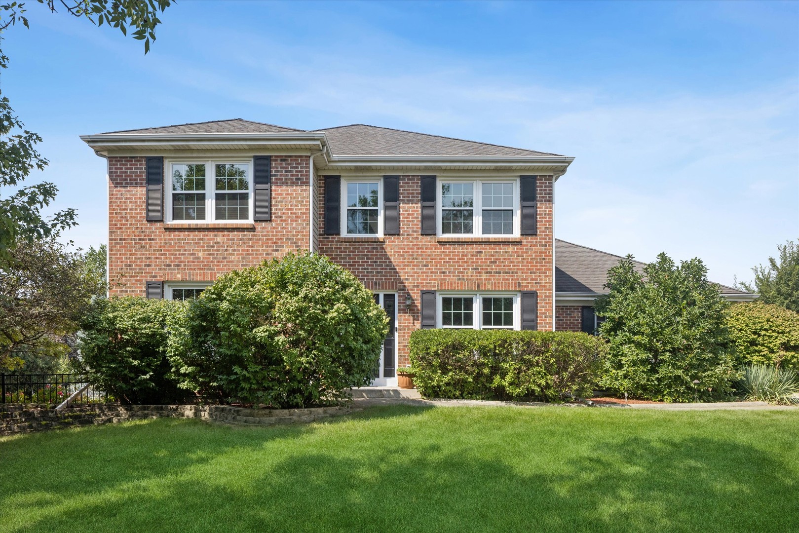 Photo 1 of Single family home for sale at 1524 Fieldcrest Dr, West Chicago, IL 60185 | MLS# 12703051 | Listing updated on 2026-09-06