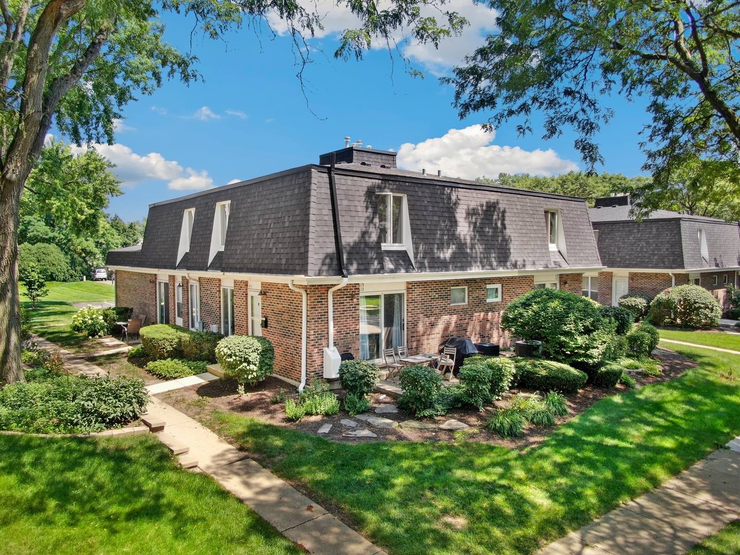 1st image of 415 Sunnybrook Ln, Wheaton, IL 60187 | MLS# 12703074