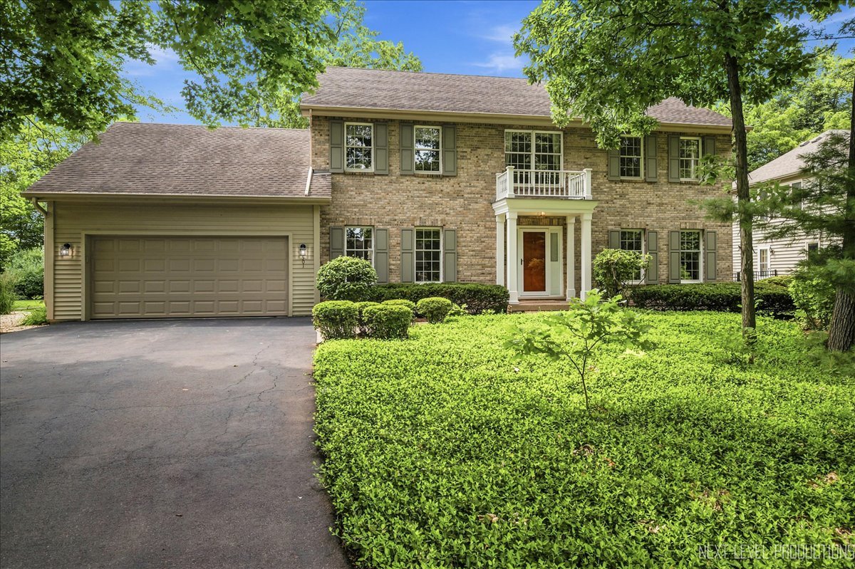 Homes for sale in St. Charles, IL | 501 Pin Oak Ct, St. Charles, IL 60174 | MLS# 12703099