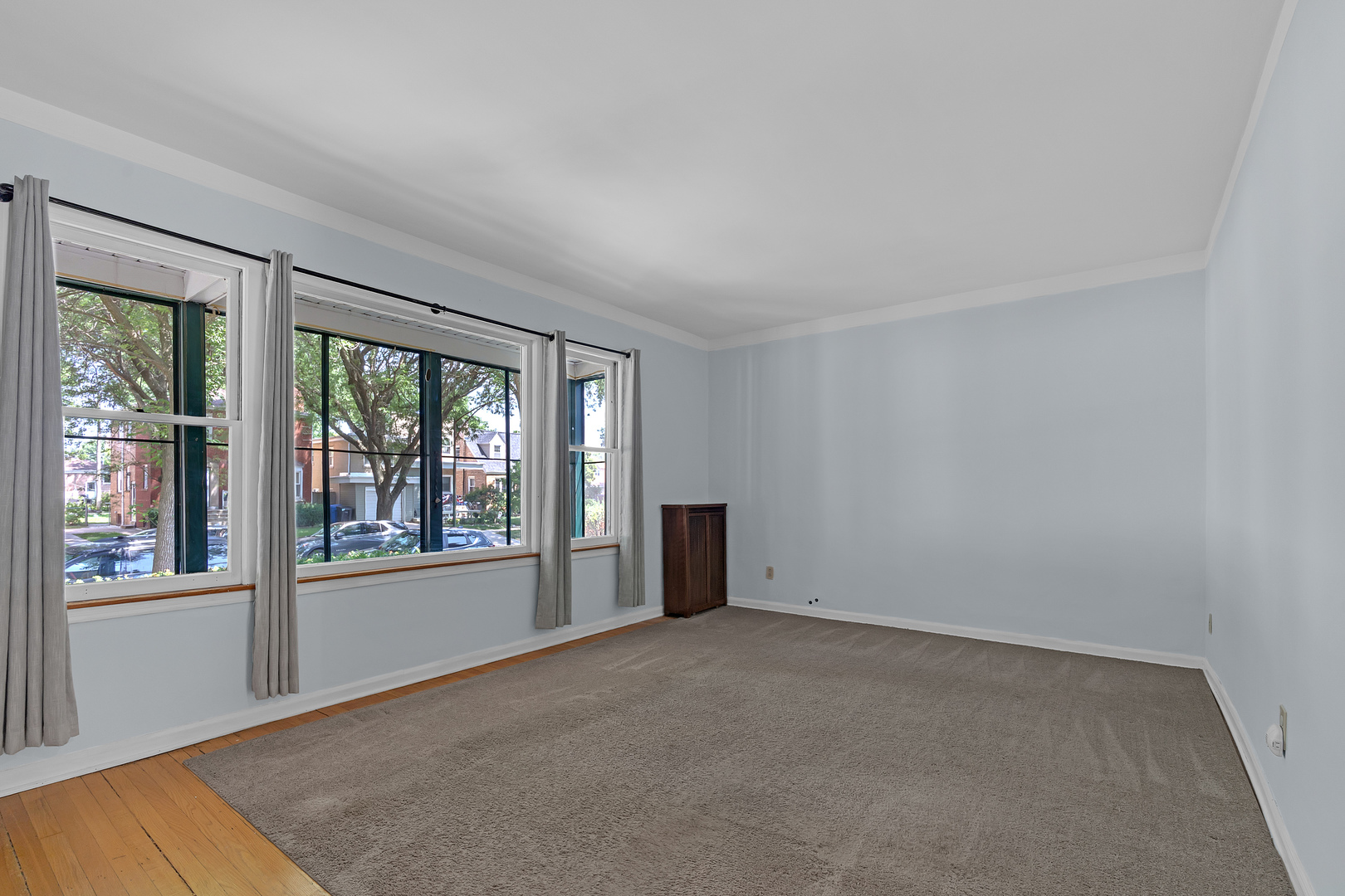 Homes for sale in Chicago, IL | 11236 S Talman Ave, Chicago, IL 60655 | MLS# 12703142