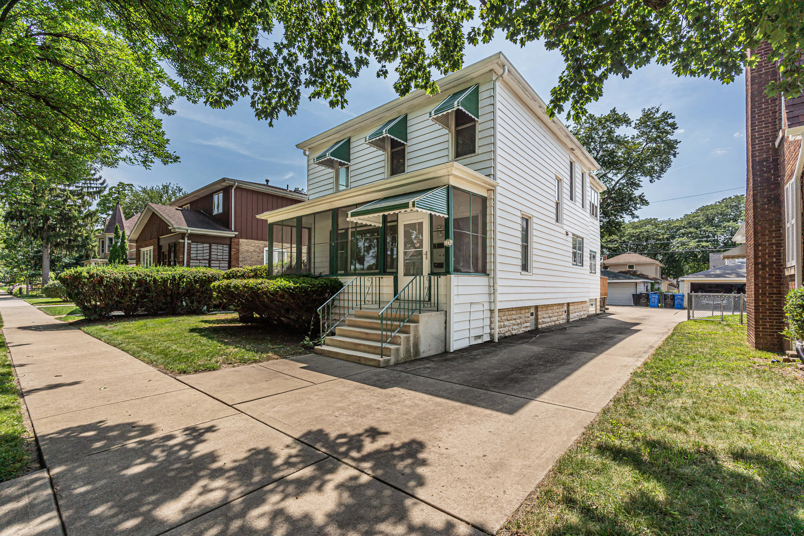 Homes for sale in Chicago, IL | 11236 S Talman Ave, Chicago, IL 60655 | MLS# 12703142