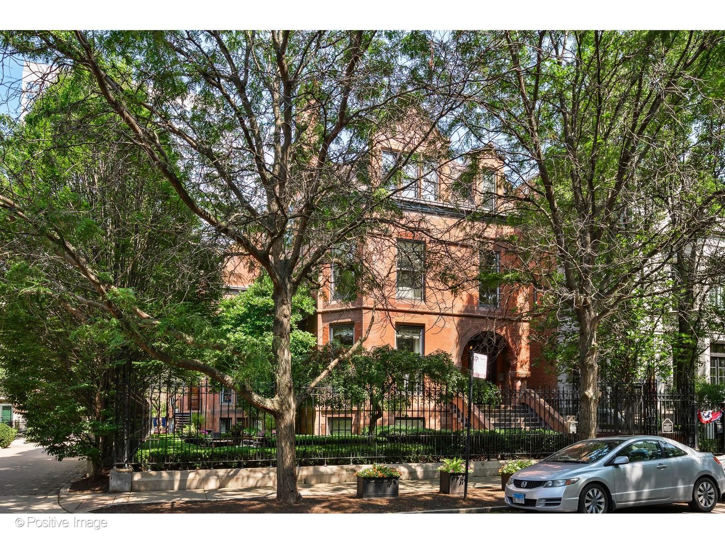 1st image of 1919 S Prairie Ave #3, Chicago, IL 60616 | MLS# 12703203