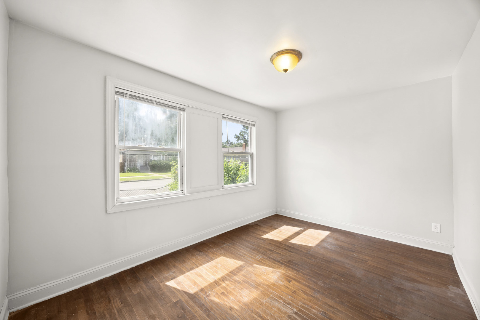 2nd image of 8607 S Morgan St, Chicago, IL 60620 | MLS# 12703206