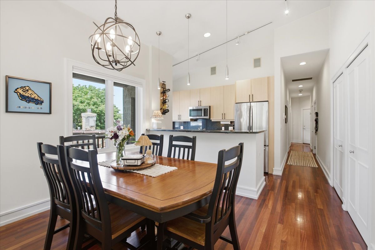 3rd image of 2627 N Sheffield Ave, Chicago, IL 60614