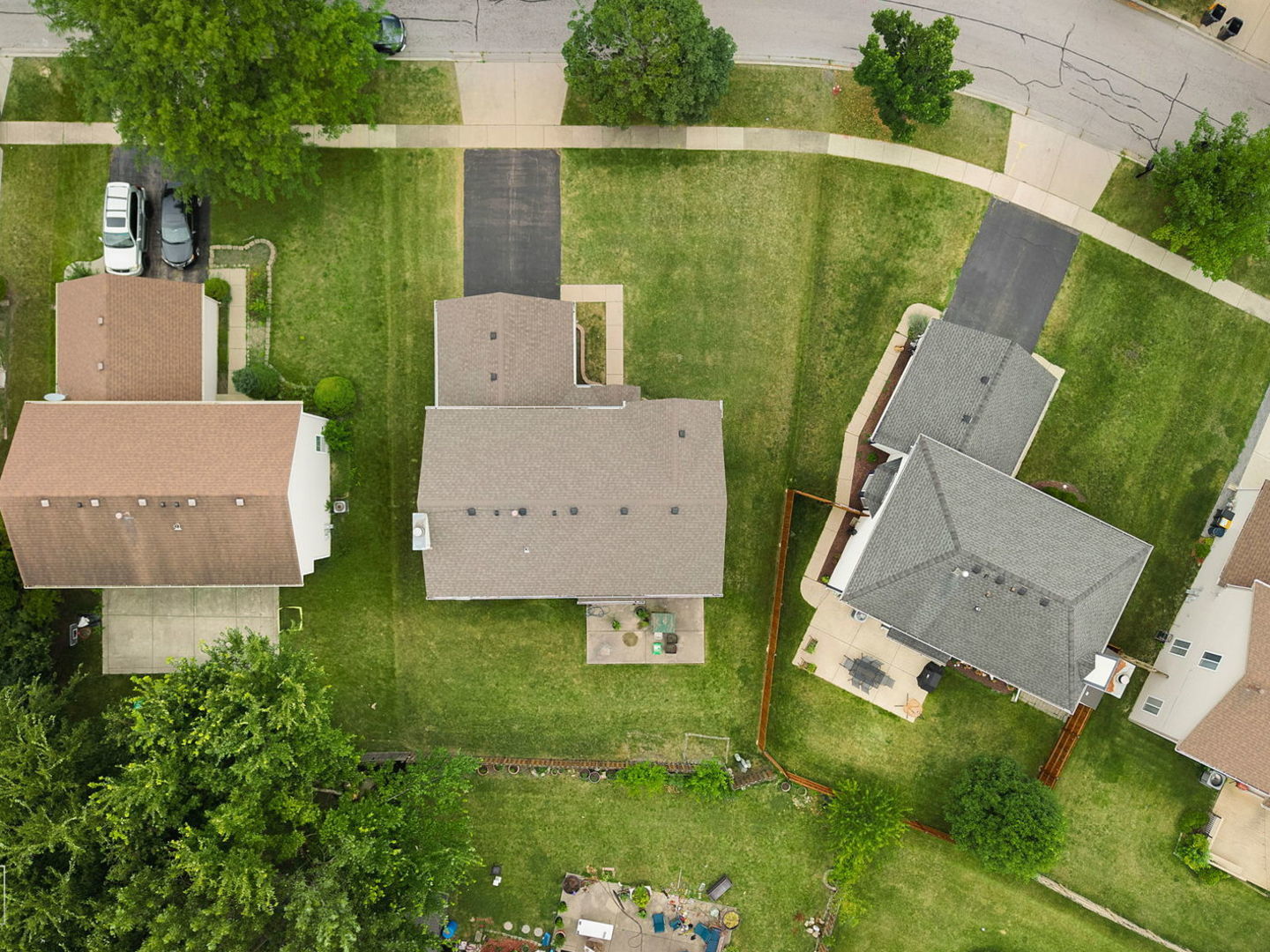 24th image of 674 Maple Dr, Streamwood, IL 60107 | MLS# 12703225