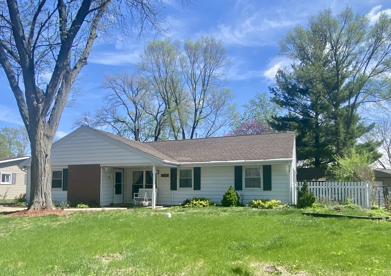 1st image of 7601 Adams St, Darien, IL 60561 | MLS# 12703269