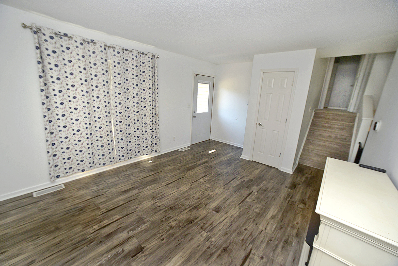 4th image of 1405 Dakota Dr, Ottawa, IL 61350 | MLS# 12703370