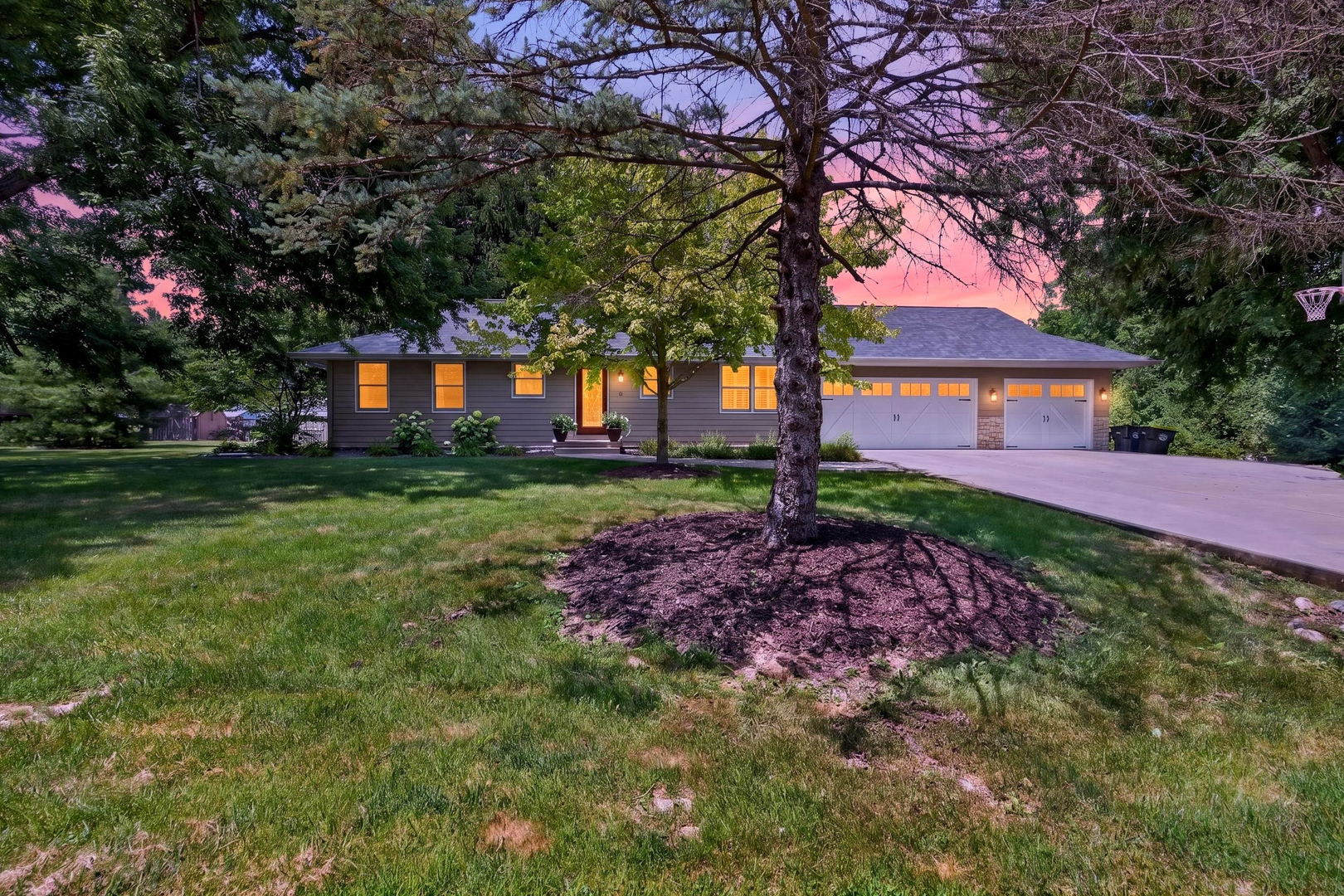 1st image of 19882 Oakwood Dr, Bloomington, IL 61705 | MLS# 12703506