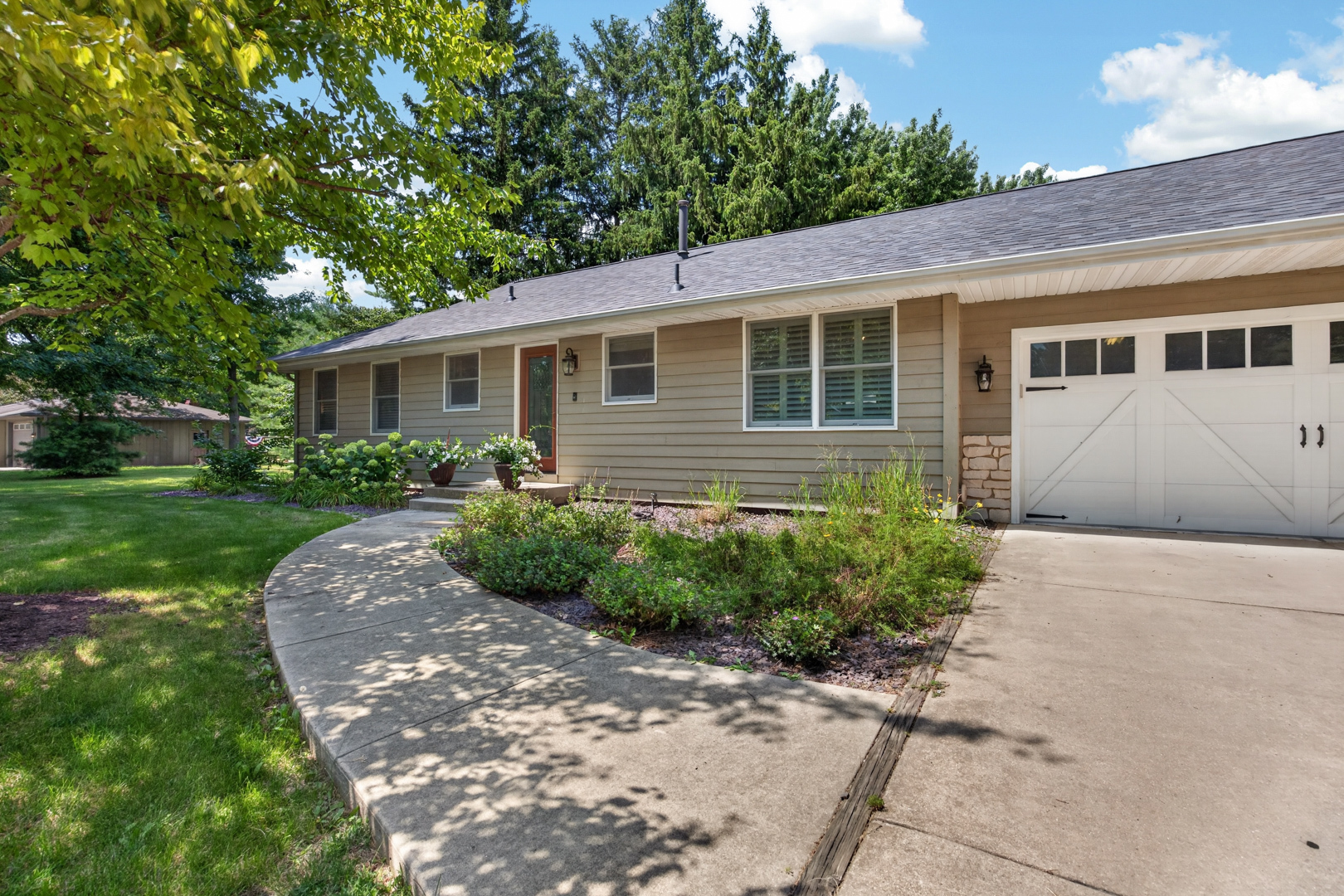 65th image of 19882 Oakwood Dr, Bloomington, IL 61705 | MLS# 12703506