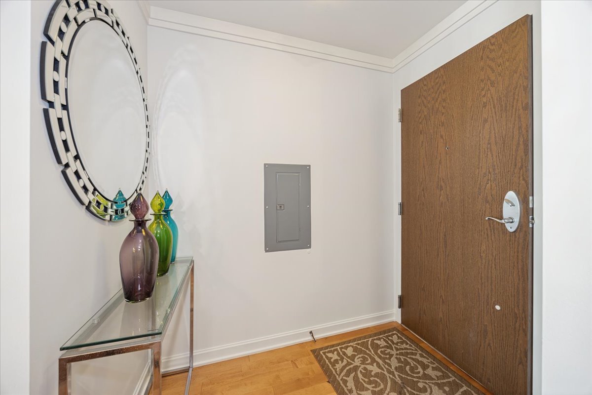 3rd image of 160 E Illinois St #2104, Chicago, IL 60611 | MLS# 12703525