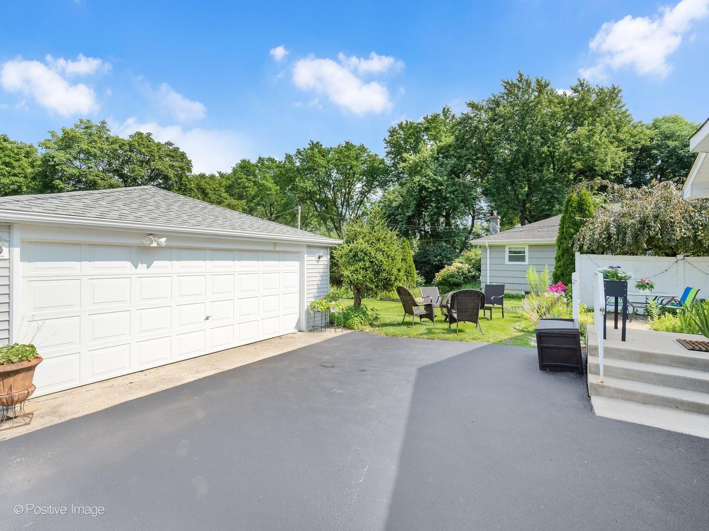 Homes for sale in Downers Grove, IL | 4733 S Pershing Ave, Downers Grove, IL 60515 | MLS# 12703527