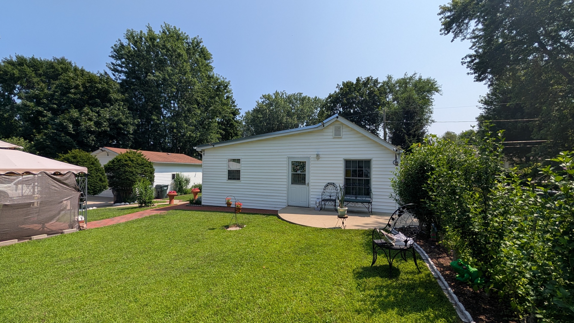 Homes for sale in Beach Park, IL | 10017 W Mawman Ave, Beach Park, IL 60087 | MLS# 12703634