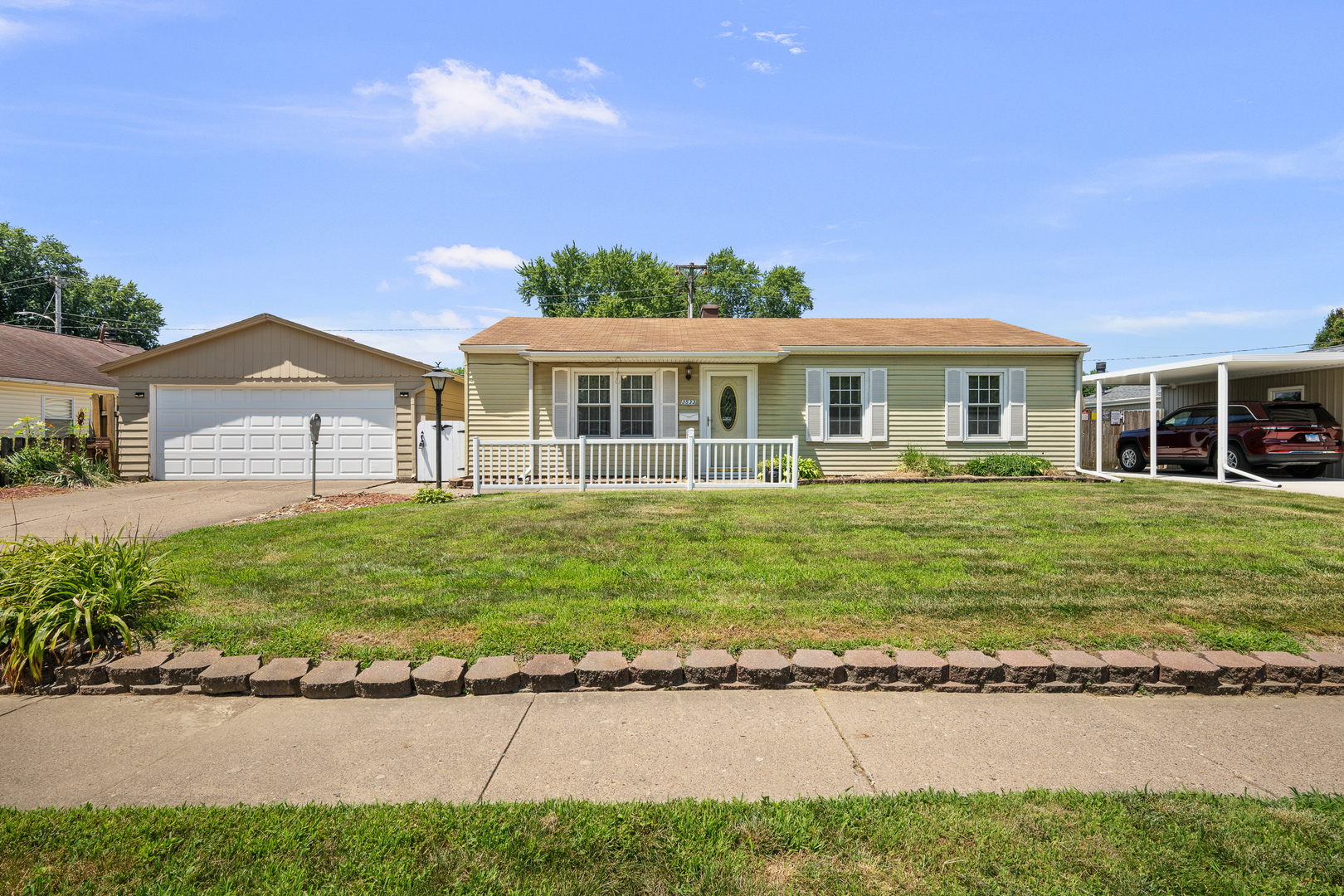 Homes for sale in East Moline, IL | 3533 10th St, East Moline, IL 61244 | MLS# 12703648