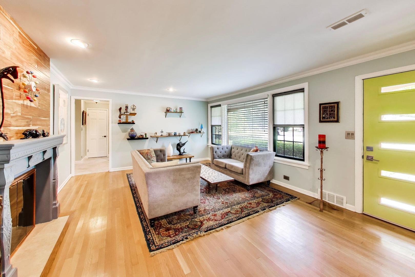 Homes for sale in Highland Park, IL | 1353 Golf Ave, Highland Park, IL 60035 | MLS# 12703685