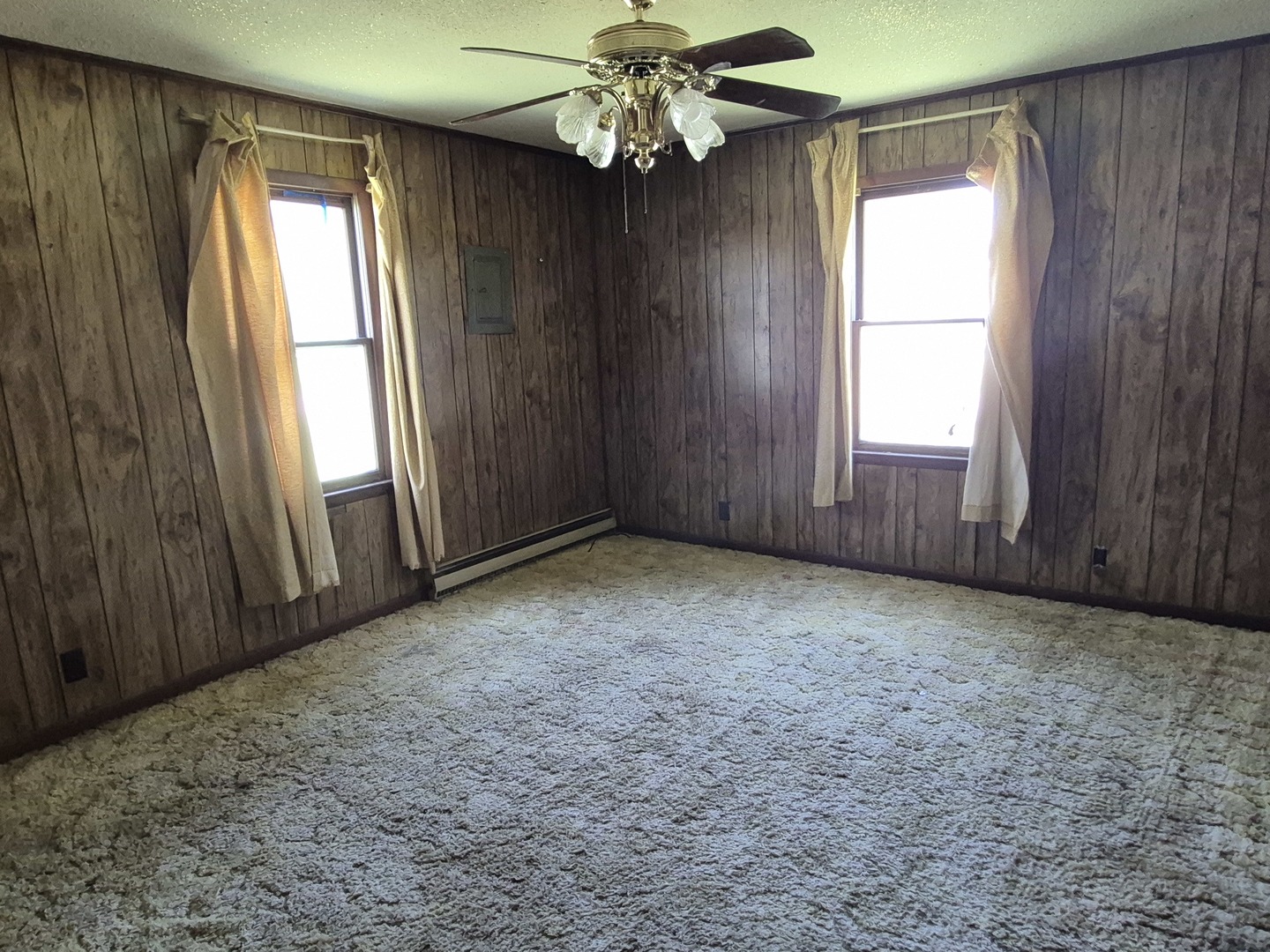 5th image of 1117 Garfield St, Eldorado, IL 62930 | MLS# 12703732