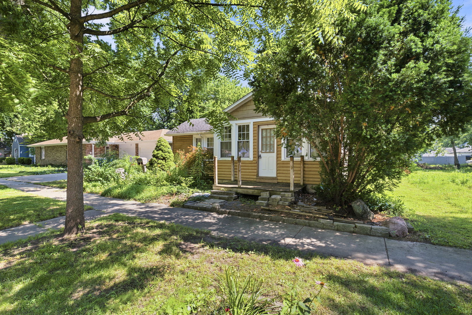 2nd image of 727 E Jackson St, Morris, IL 60450 | MLS# 12703814