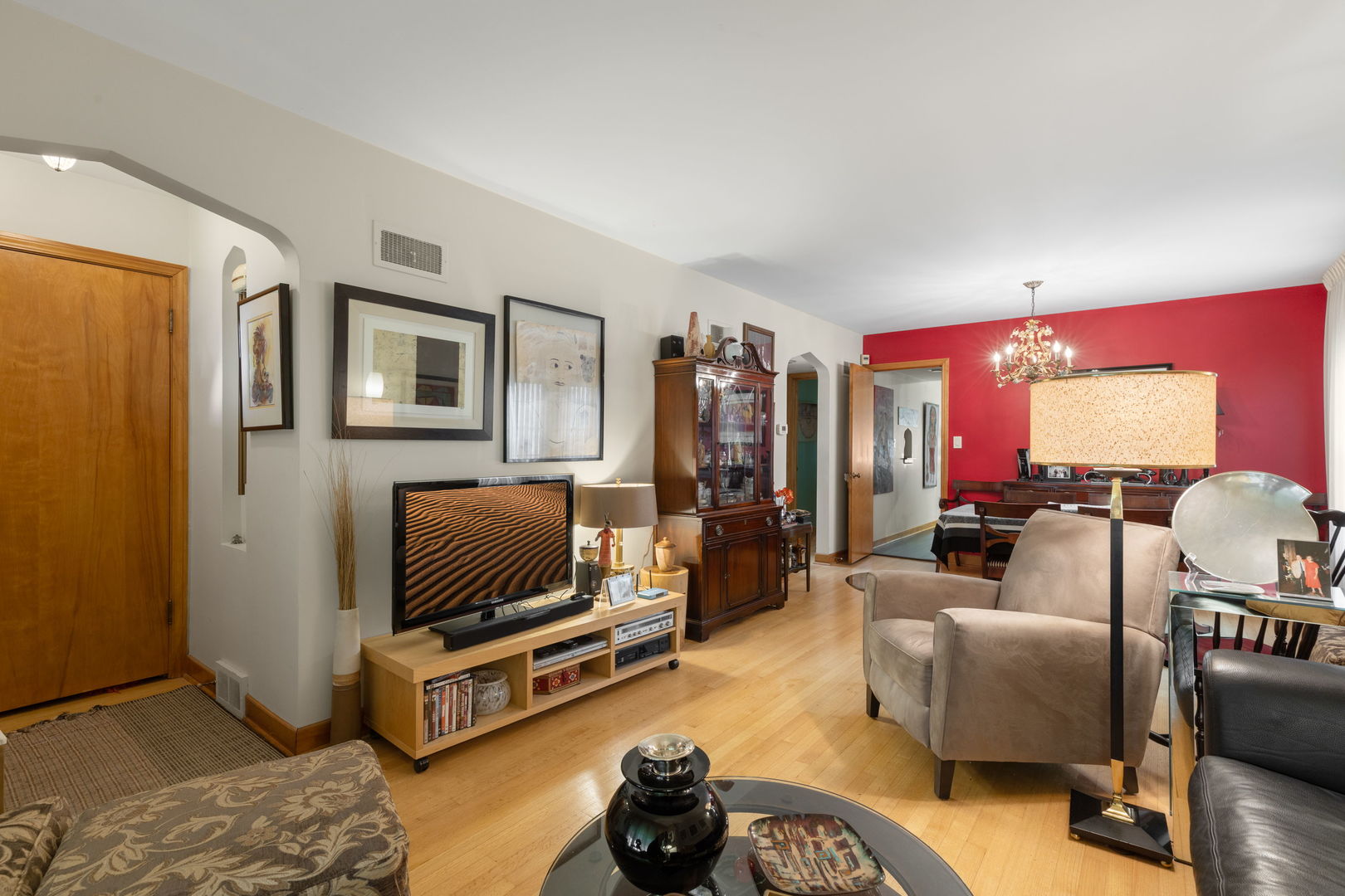 5th image of 7030 N Ionia Ave, Chicago, IL 60646 | MLS# 12703847