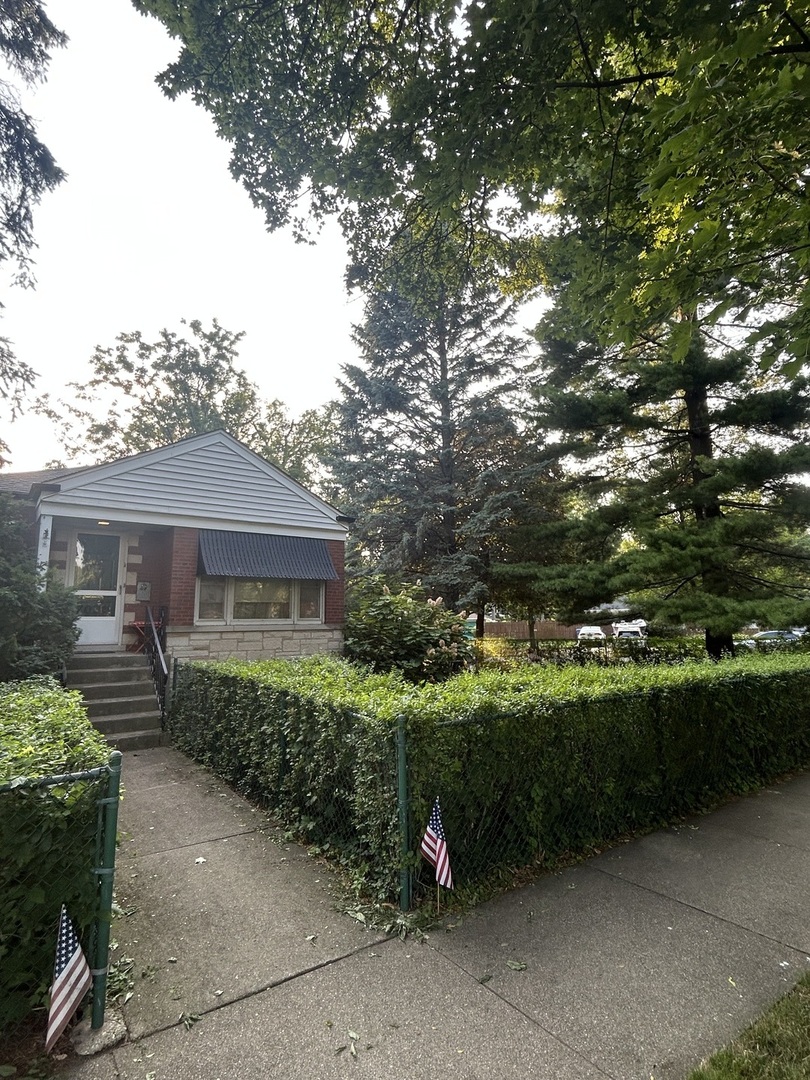 4th image of 7030 N Ionia Ave, Chicago, IL 60646 | MLS# 12703847
