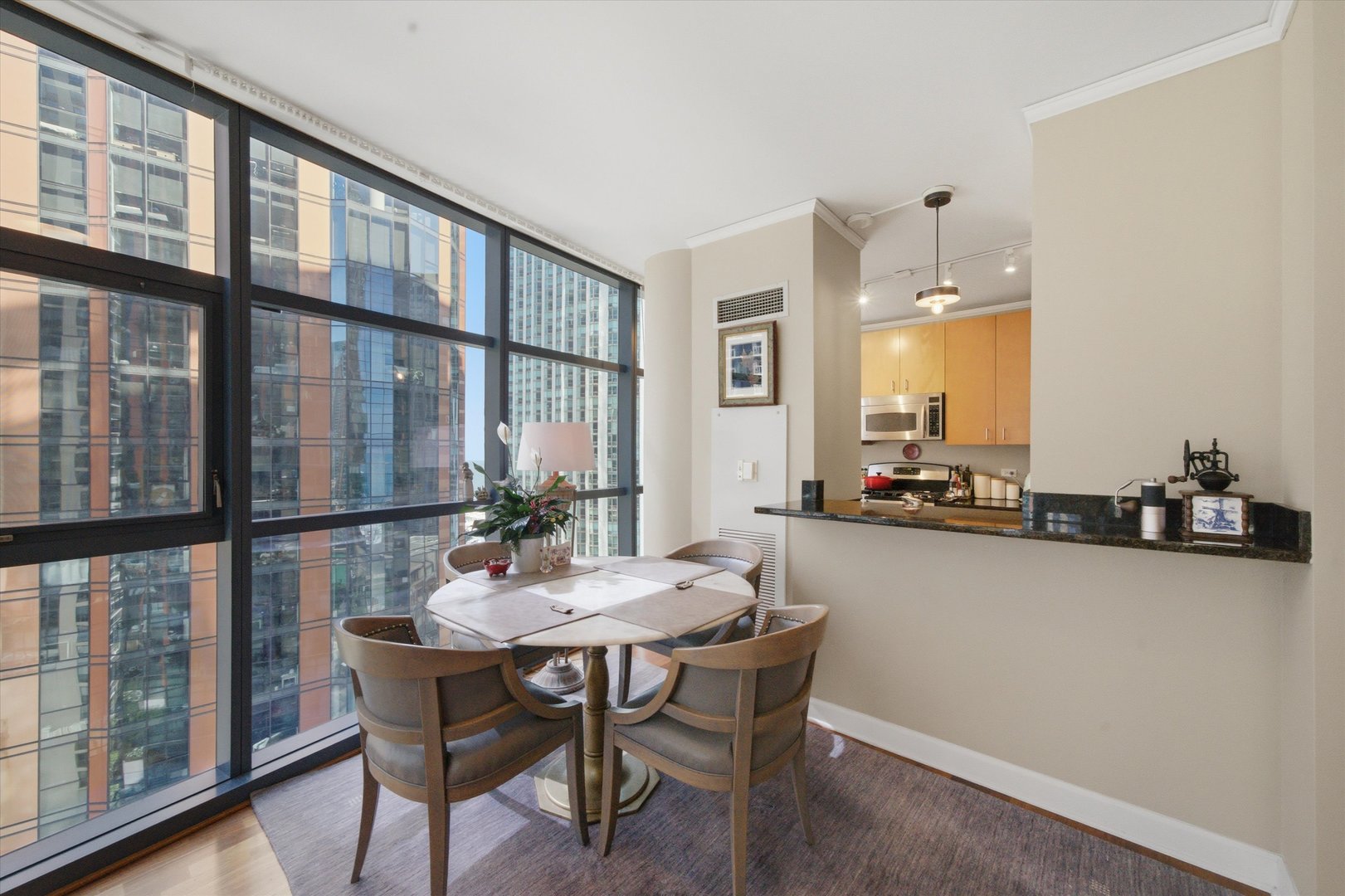 5th image of 201 N Westshore Dr #1708, Chicago, IL 60601 | MLS# 12703866