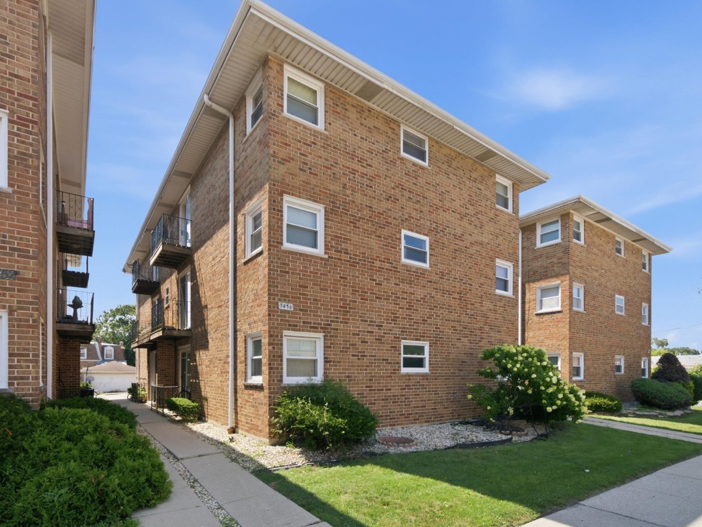 Homes for sale in Chicago, IL | 3456 N Harlem Ave #3W, Chicago, IL 60634 | MLS# 12704101