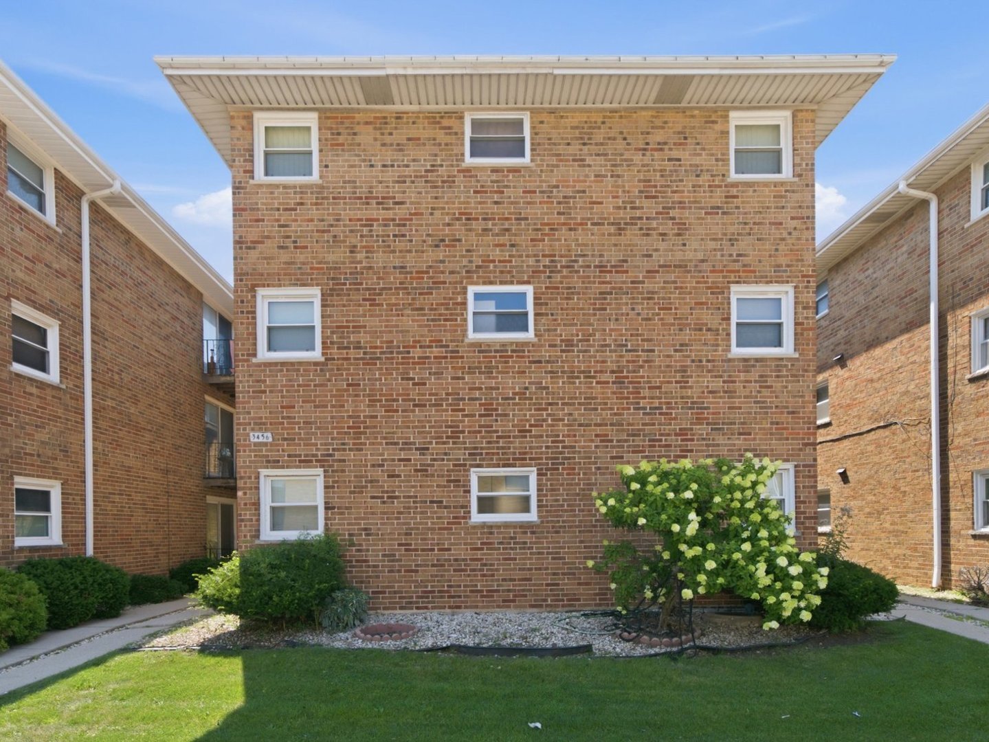 Homes for sale in Chicago, IL | 3456 N Harlem Ave #3W, Chicago, IL 60634 | MLS# 12704101