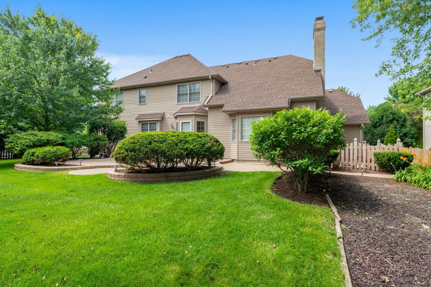 5th image of 2660 Hoddam Rd, Naperville, IL 60564 | MLS# 12704257