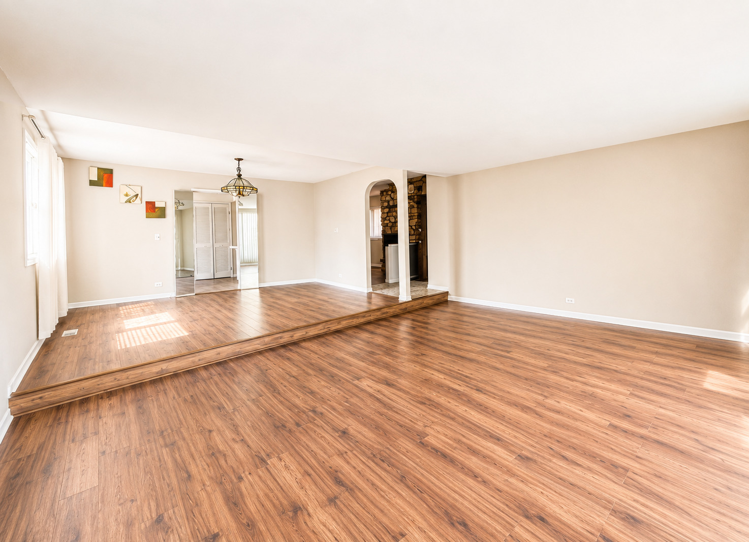 4th image of 4840 Old Orchard Rd, Skokie, IL 60077 | MLS# 12704411