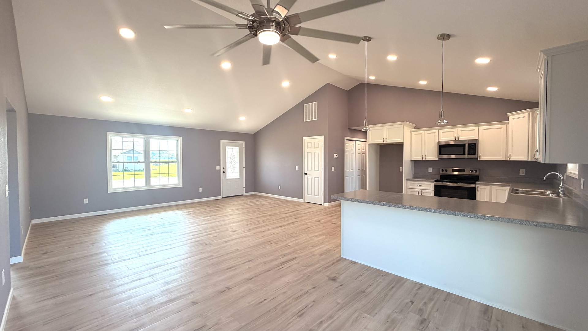 5th image of 768 Fulton Dr, Centralia, IL 62801 | MLS# 12704517