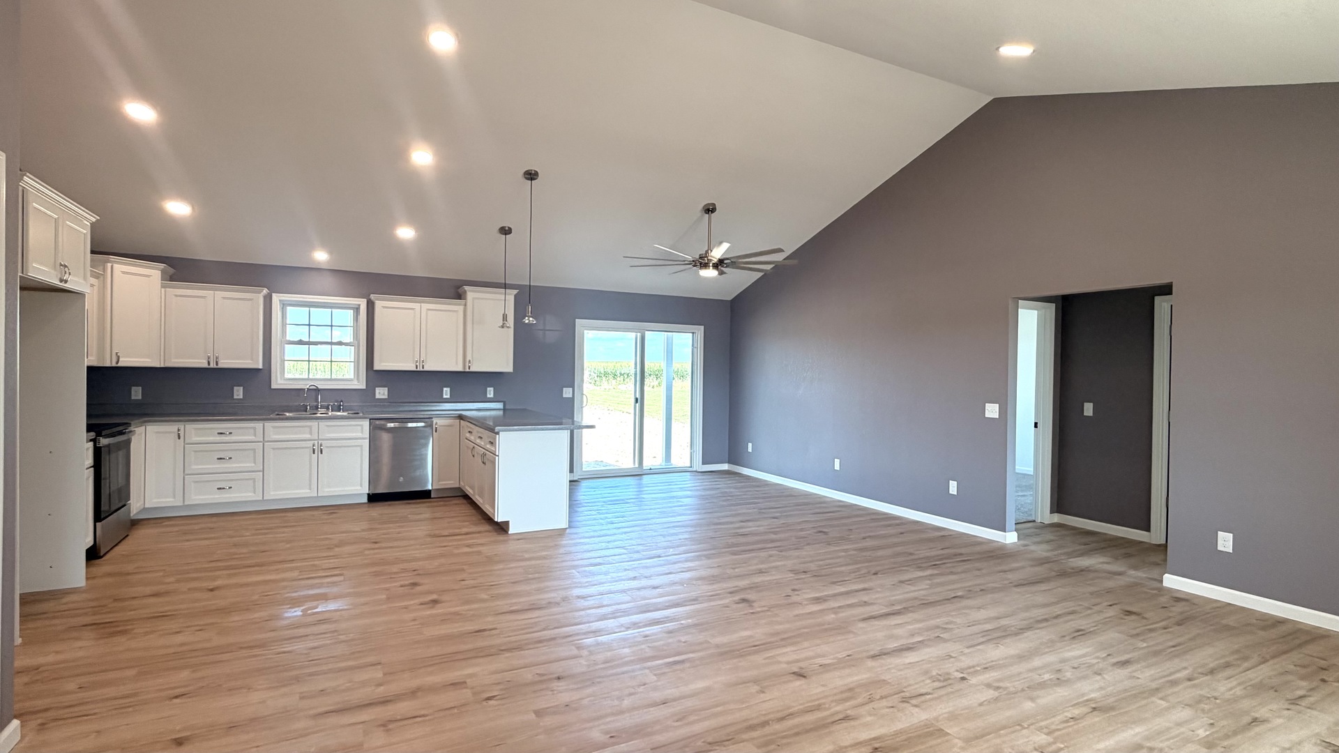 4th image of 768 Fulton Dr, Centralia, IL 62801 | MLS# 12704517