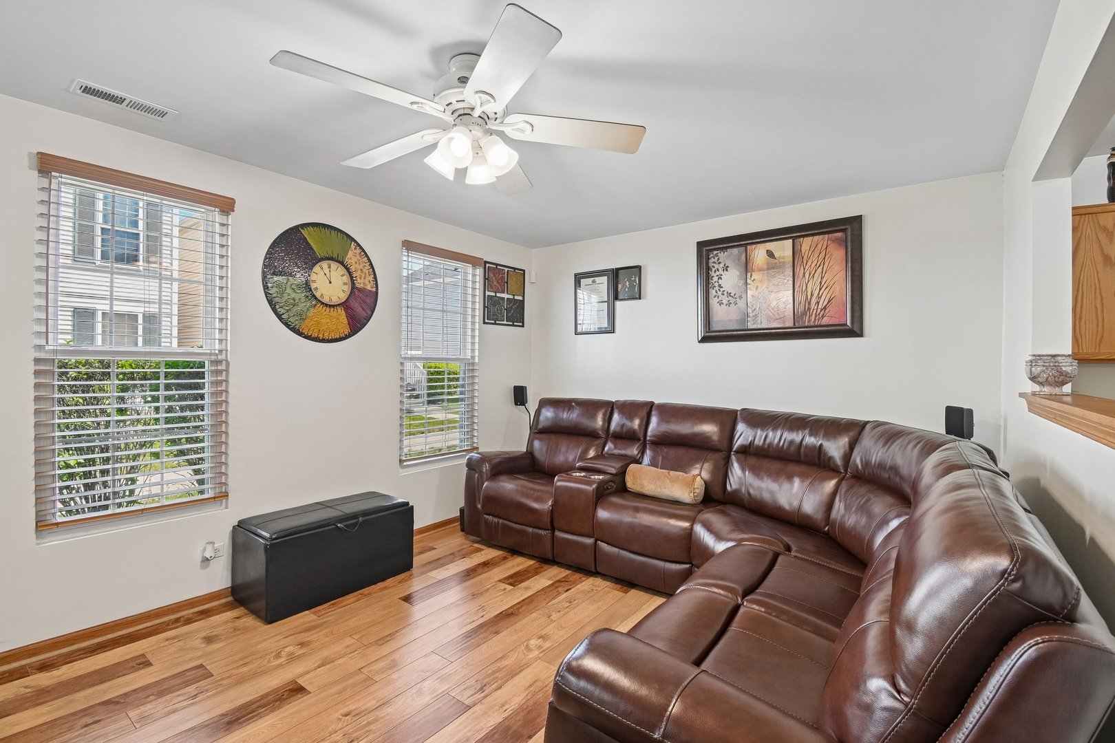 4th image of 807 Serendipity Dr, Aurora, IL 60504