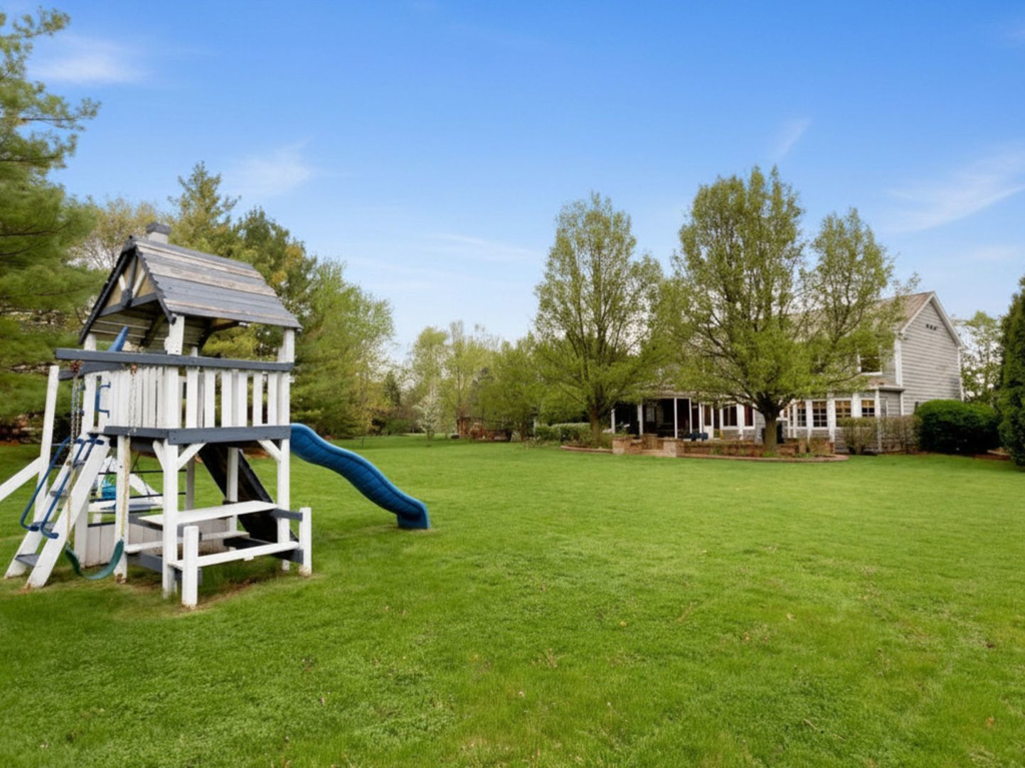 28th image of 17945 W Pond Ridge Cir, Gurnee, IL 60031 | MLS# 12704570