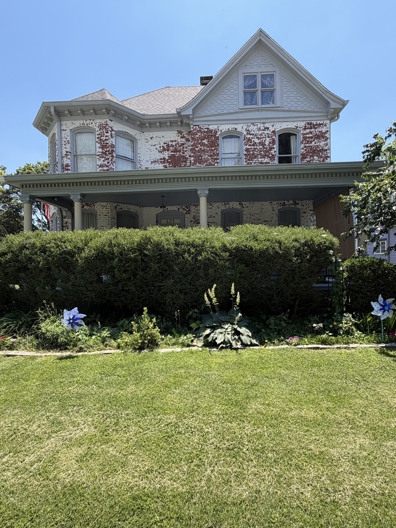 Homes for sale in Decatur, IL | 451 W Macon St, Decatur, IL 62522 | MLS# 12704582