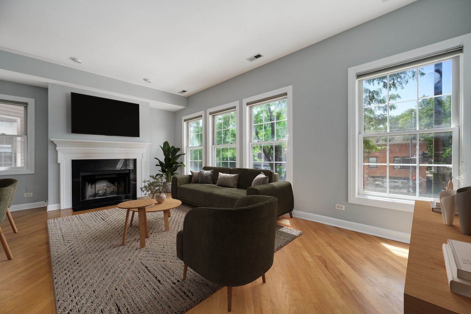 4th image of 3759 N Ashland Ave #2, Chicago, IL 60613 | MLS# 12704588
