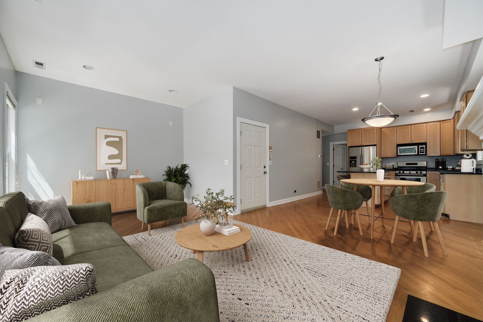 3rd image of 3759 N Ashland Ave #2, Chicago, IL 60613 | MLS# 12704588