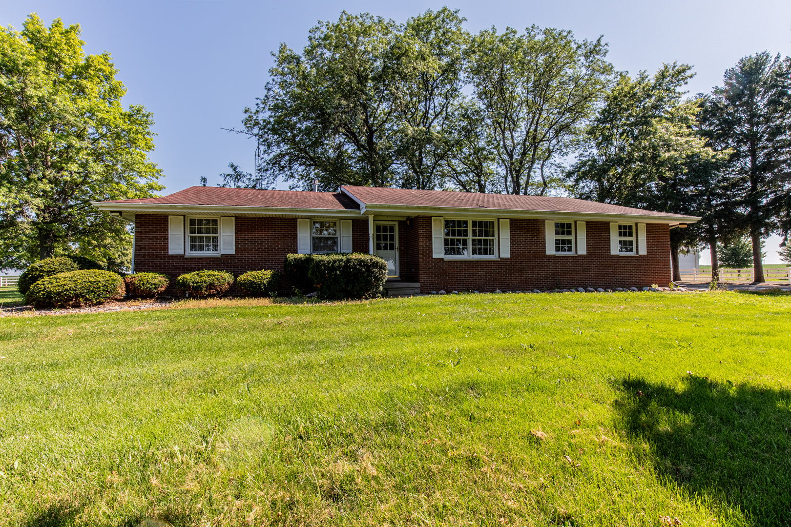 Homes for sale in Earlville, IL | 752 E Ill St 34 Hwy, Earlville, IL 60518 | MLS# 12704610