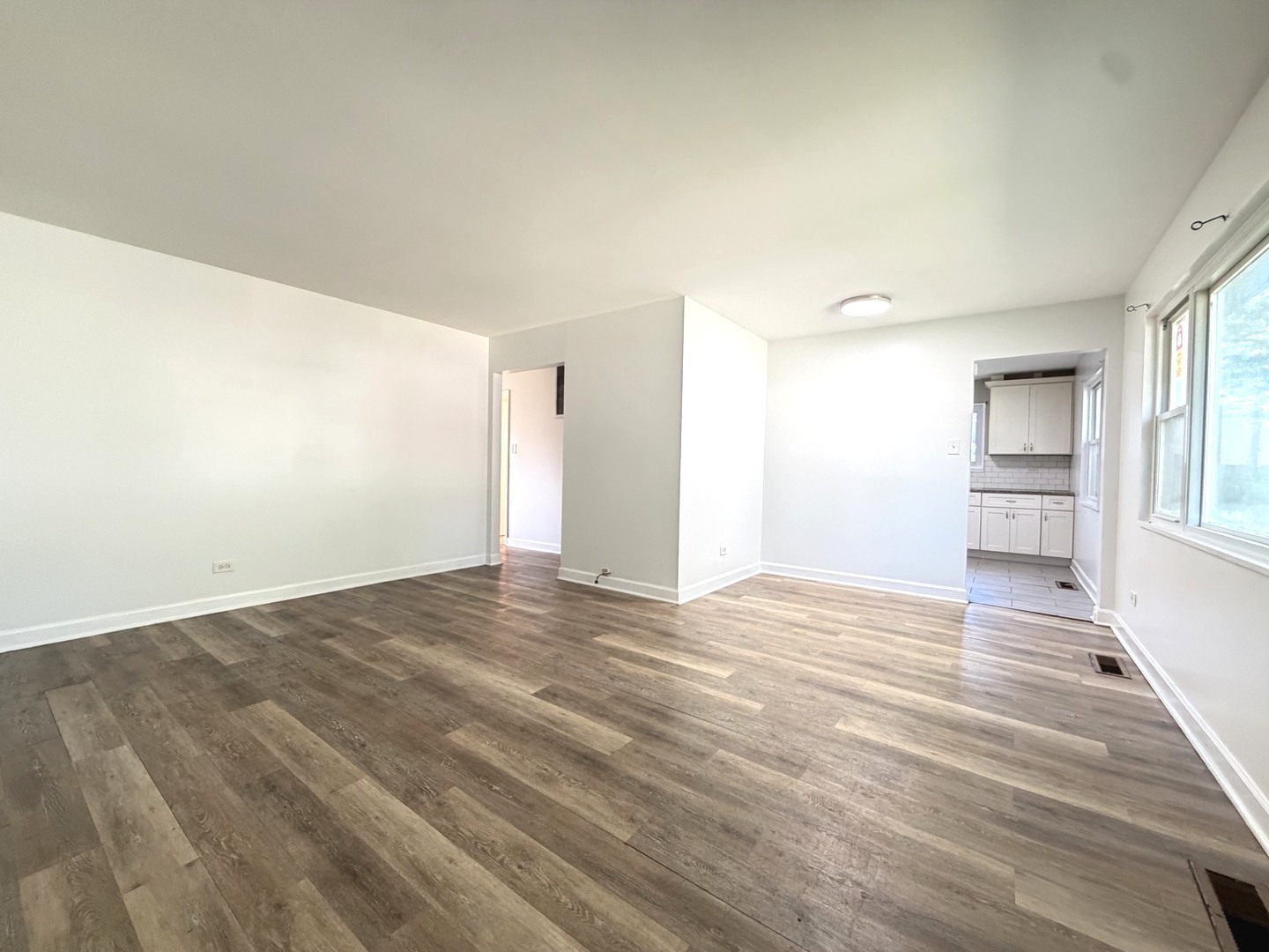 5th image of 1326 Imperial Ave, Calumet City, IL 60409 | MLS# 12704656
