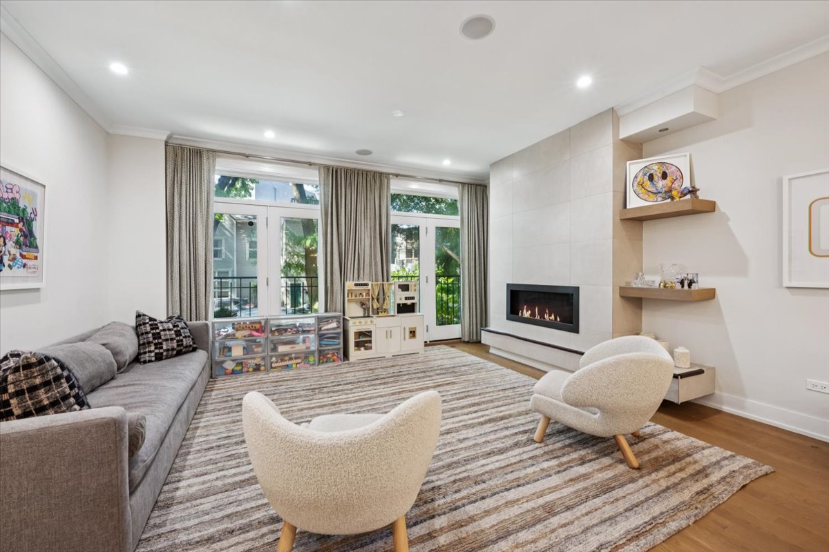4th image of 925 W Montana St #1E, Chicago, IL 60614 | MLS# 12704705