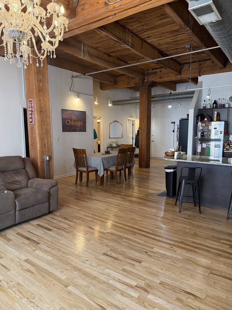 Homes for sale in Chicago, IL | 1017 W Washington Blvd #2E, Chicago, IL 60607 | MLS# 12704737